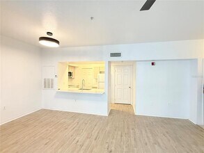 2314 Mid Town Terrace in Orlando, FL - Building Photo - Building Photo