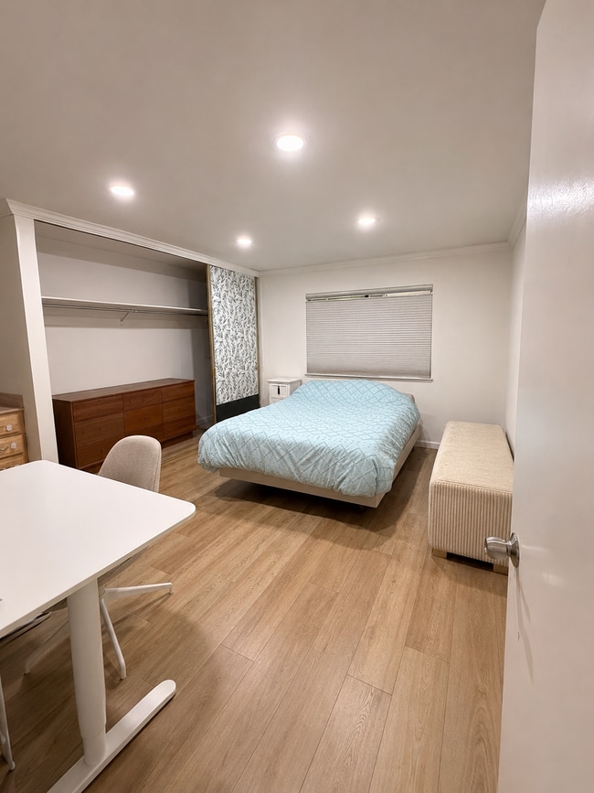 property at 610 Gilbert Ave