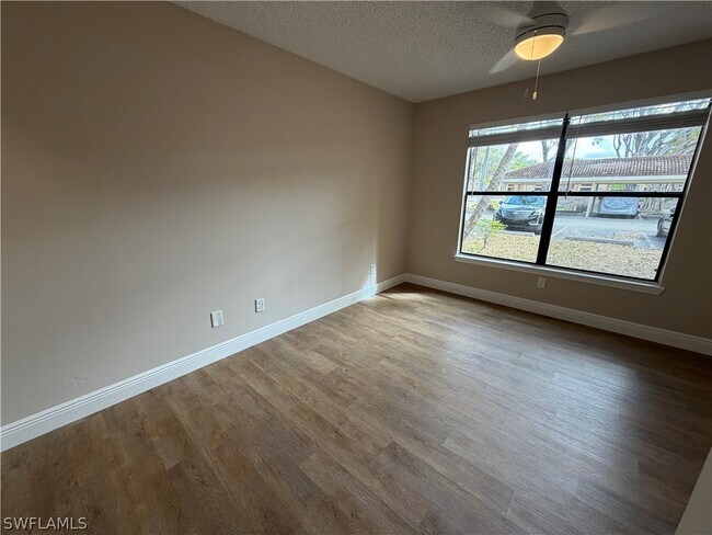 property at 2226 Arbour Walk Cir