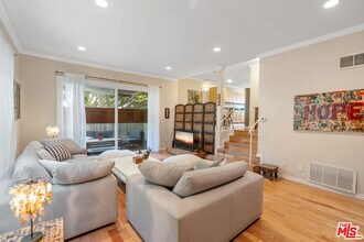 1226 Franklin St in Santa Monica, CA - Building Photo - Building Photo