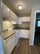 309 SE Grand Ave in Lee's Summit, MO - Building Photo - Building Photo