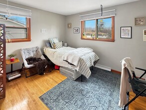 1731 Ridgewood Ave SE in Grand Rapids, MI - Building Photo - Building Photo