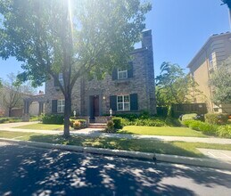 1049 S Wedgewood Rd in San Ramon, CA - Building Photo - Building Photo