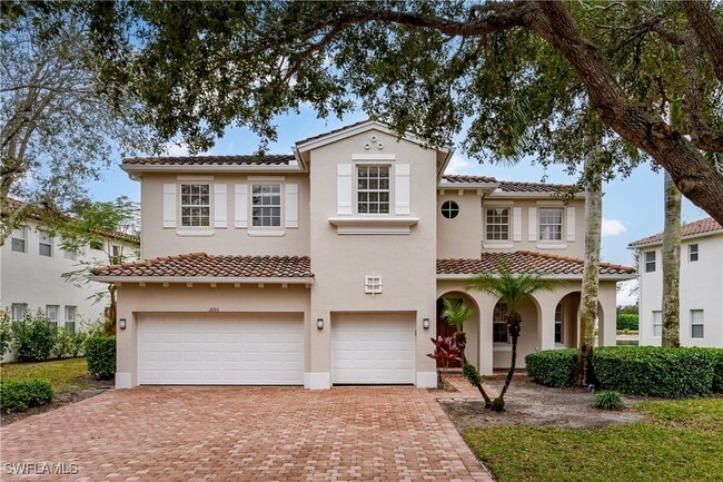 property at 2055 Par Dr