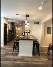 99 Chapin St, Unit 1 in Binghamton, NY - Foto de edificio - Building Photo