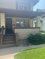 317 Belgrade Ave in North Mankato, MN - Building Photo