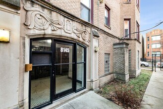 8139-8145 S Maryland Ave in Chicago, IL - Foto de edificio - Interior Photo