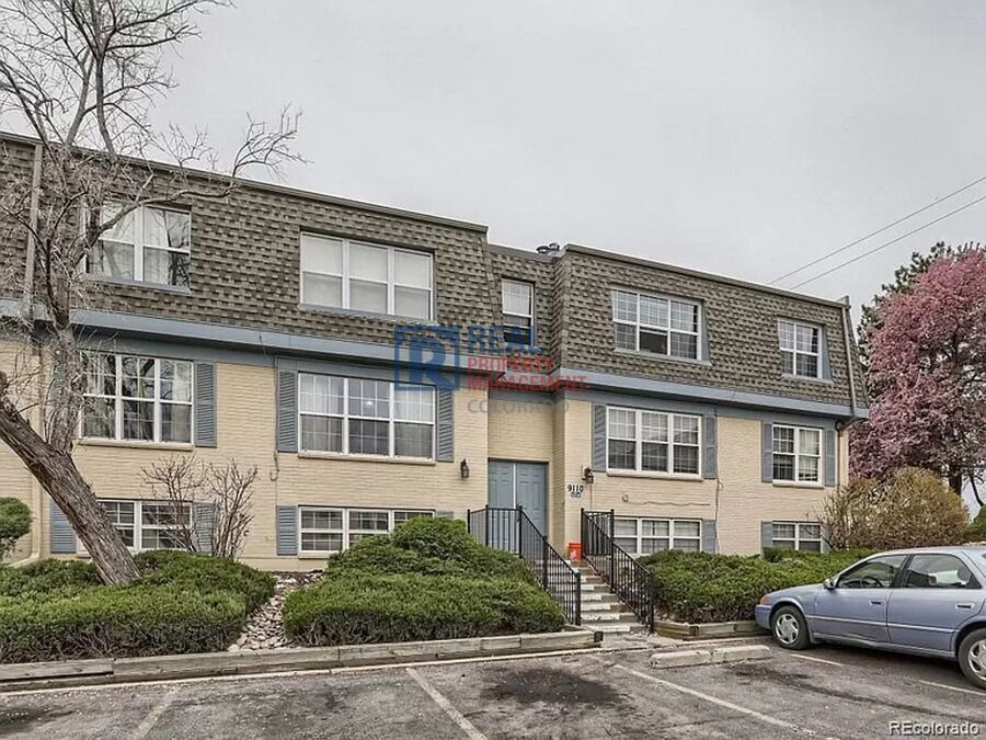 9110 E Girard Ave in Denver, CO - Building Photo