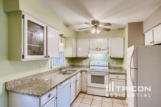 10803 Glade Ct in New Market, MD - Building Photo - Building Photo