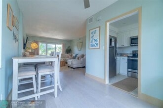 6520 N Ocean Blvd in Ocean Ridge, FL - Building Photo - Building Photo