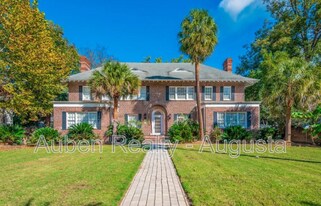 239 Greene St in Augusta, GA - Building Photo