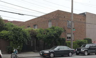 Garden Studios in Seattle, WA - Building Photo