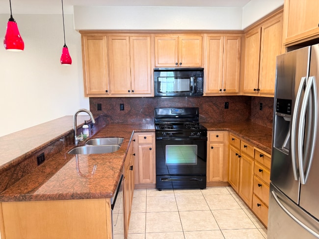 207 Heligan Ln in Livermore, CA - Building Photo - Building Photo