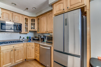 1480 Commonwealth Ave in Boston, MA - Building Photo - Building Photo