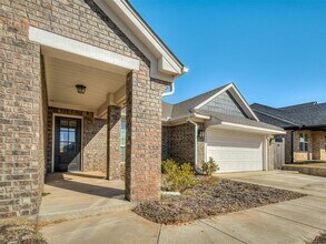 1617 SW 157th St in Oklahoma City, OK - Building Photo - Building Photo