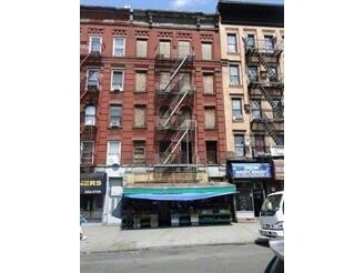 349 E 138th St in Bronx, NY - Foto de edificio - Building Photo