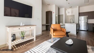 10051 Perimeter Station Dr in Charlotte, NC - Foto de edificio - Building Photo