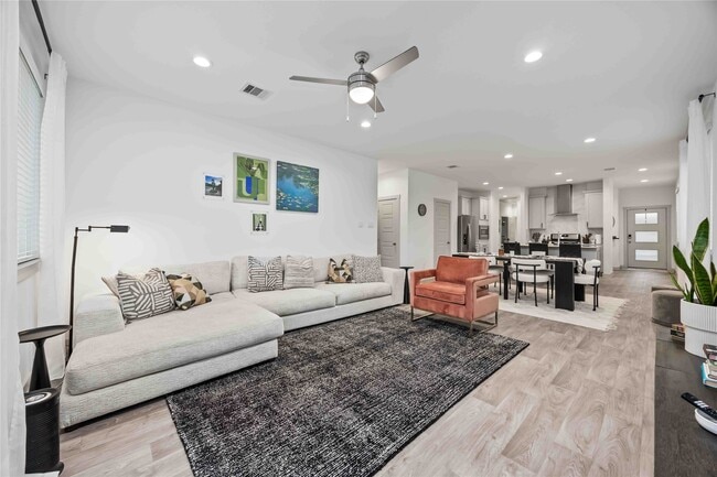 property at 2802 Wingmore Ln