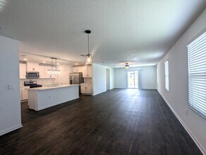 82 Tordera Ln in St. Augustine, FL - Foto de edificio - Building Photo