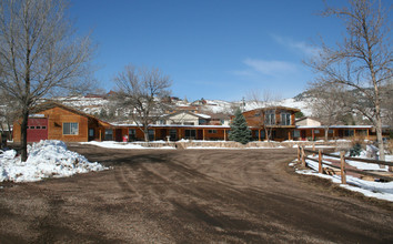 Lakeshore Marina Condo's in Fort Collins, CO - Foto de edificio - Building Photo