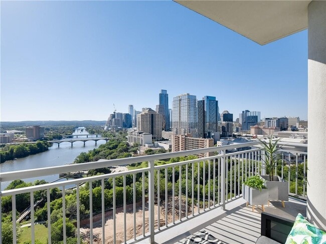property at 603 Davis St