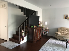 8923 Grandville Cir in Westminster, CA - Foto de edificio - Building Photo