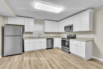 6584 Oakwood Dr in Douglasville, GA - Building Photo - Building Photo