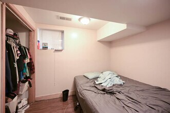 665 W Cornelia Ave in Chicago, IL - Building Photo - Building Photo