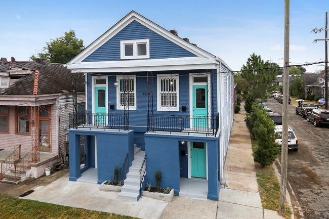 property at 4538 S Liberty St