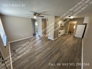1017 Peach St in Jacksonville, AR - Building Photo - Building Photo