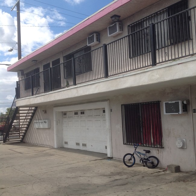 10028 San Fernando Rd in Pacoima, CA - Building Photo - Building Photo