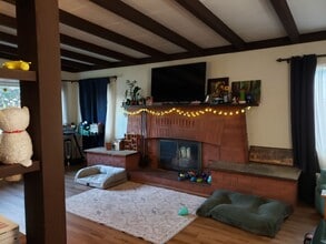 2443 16th St in Eureka, CA - Building Photo - Building Photo