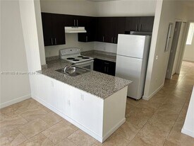7939 W 2nd Ct in Miami Lakes, FL - Building Photo