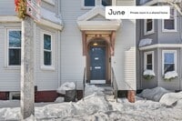 823 Dorchester Ave photo'