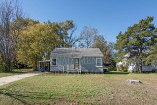 502 Highland Rd in Coffeyville, KS - Building Photo