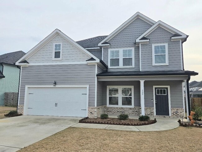 property at 733 Courtland Ln