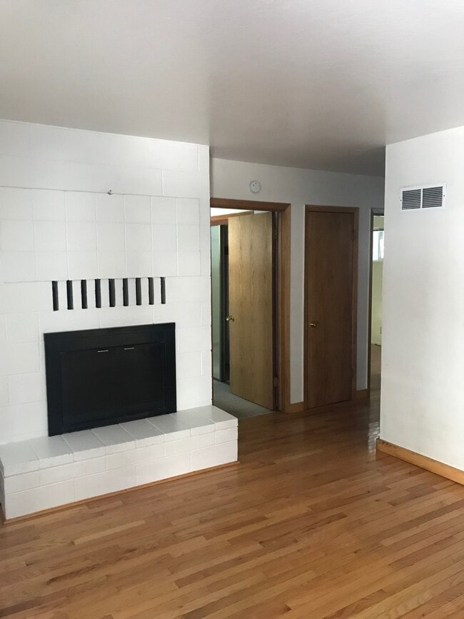 775 Clement St in South Lake Tahoe, CA - Building Photo - Building Photo