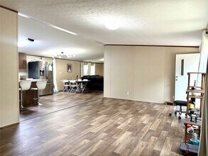 17008 FM 1484 Rd in Cut And Shoot, TX - Building Photo - Building Photo