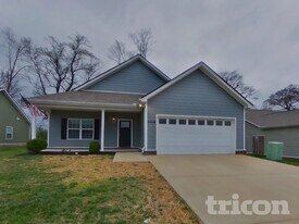 912 Stokewood Pl in Spring Hill, TN - Building Photo