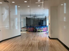 851 NE 1st Ave, Unit 3106 in Miami, FL - Building Photo - Building Photo