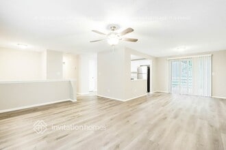 5369 Olde St in Stone Mountain, GA - Foto de edificio - Building Photo