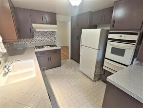 1001 N Ave 67 in Los Angeles, CA - Building Photo - Building Photo