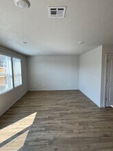 2705 Addysen Pk Wy in Medford, OR - Building Photo - Building Photo