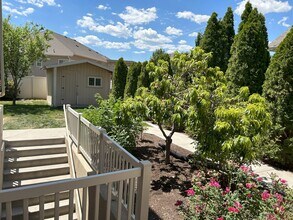 5939 W Birch Water Ln, Unit Primary in West Jordan, UT - Foto de edificio - Building Photo