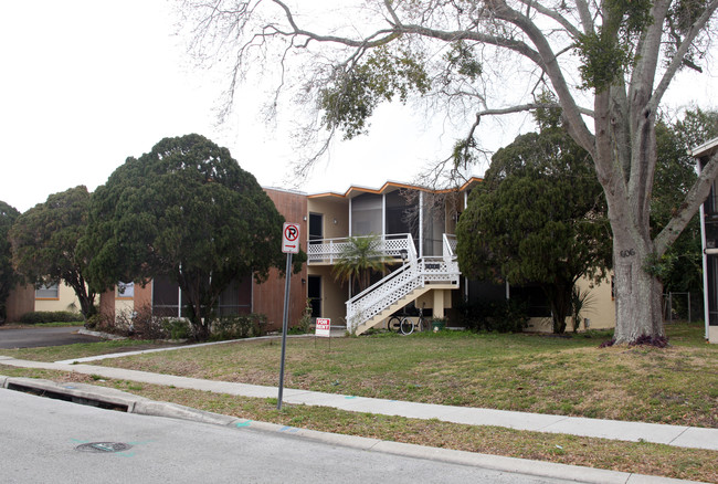 Green Lake in Clearwater, FL - Building Photo - Building Photo