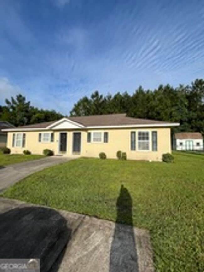 property at 408-410 Lawnwood Ct