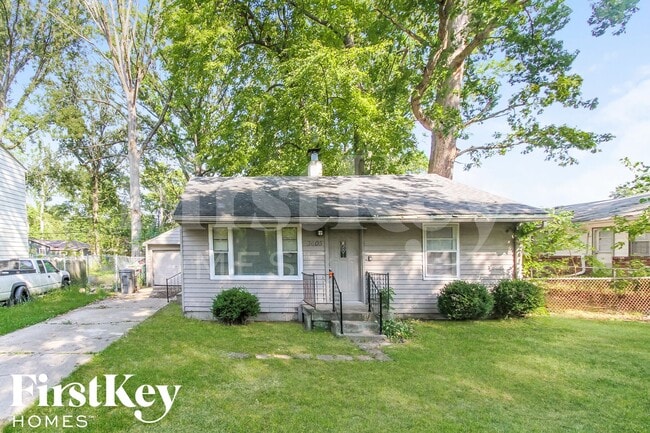 property at 3605 N Sadlier Dr