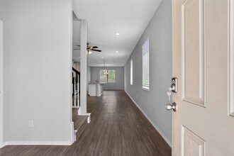 16817 Pink Wintergreen Dr in Conroe, TX - Building Photo - Building Photo