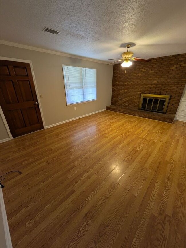 1820 36th St NE in Hickory, NC - Building Photo - Building Photo