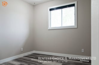 6014-6050 50 St in Taber, AB - Building Photo - Building Photo
